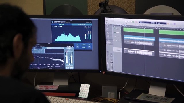 Γιώργος Σαμπάνης & Fans - Μ’ Ένα Σου Βλέμμα [Official Acoustic Version] (Official Music Video)