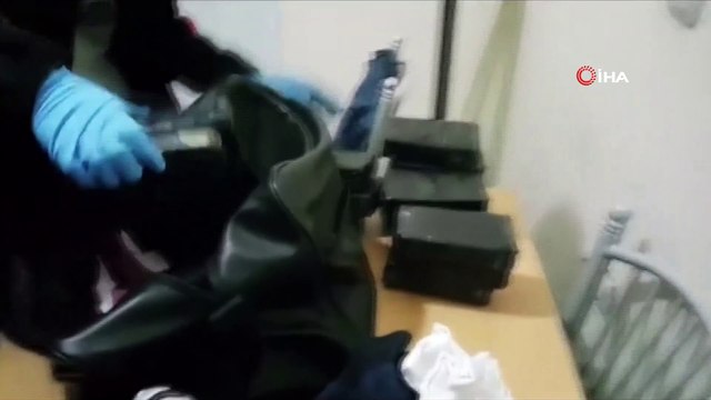 Otogardaki yolcunun valizinden 10 kilo 450 gram eroin çıktı