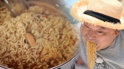 자연 레스토랑에서 모닝 홍합 라면 끼리고 호로록 한사발~