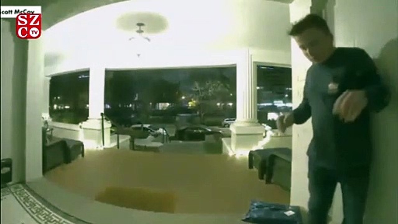 Güvenlik kamerasında akılalmaz görüntü! Eve giremeyince öyle bir şey yaptı ki