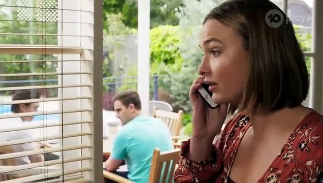 Neighbours 20th December 2019 (8260)