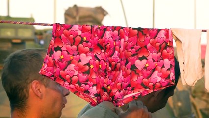 Au Sahel, Barkhane bivouaque de nuit en terrain hostile