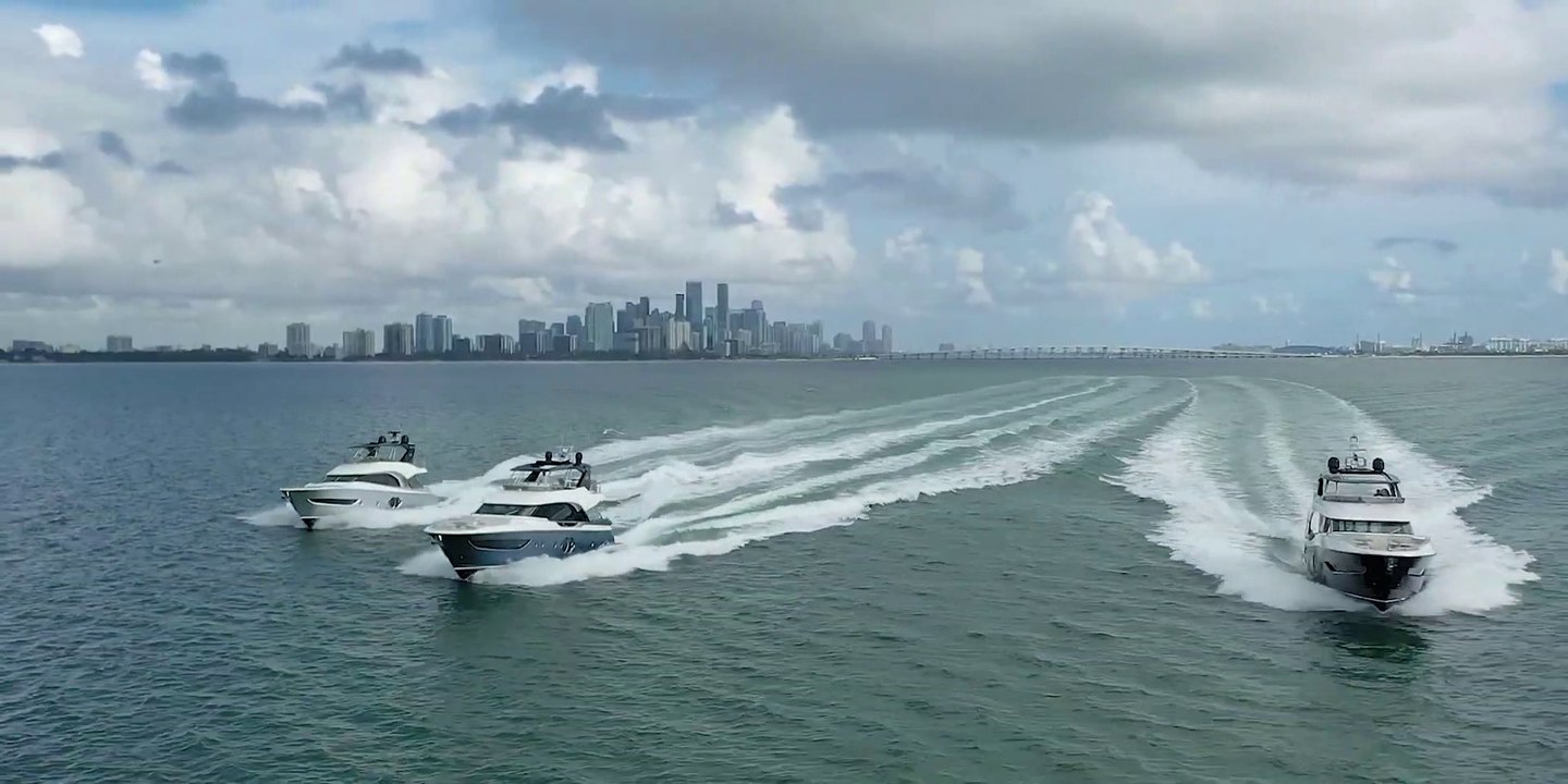 Monte Carlo Yachts 2019 : MCY 66 - MCY 70 - MCY 76  Cruising across America