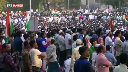 Hindistan'da tansiyon düşmüyor: 3 ölü