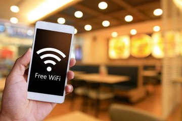 Consejos para proteger el móvil de redes de Wifi públicas
