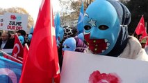 Çin'in Doğu Türkistan'daki hak ihlallerine protesto