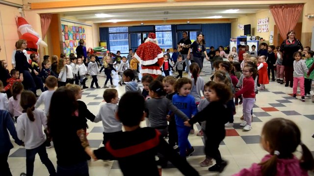 Le Père Noël est passé par la maternelle Fournier à Manduel