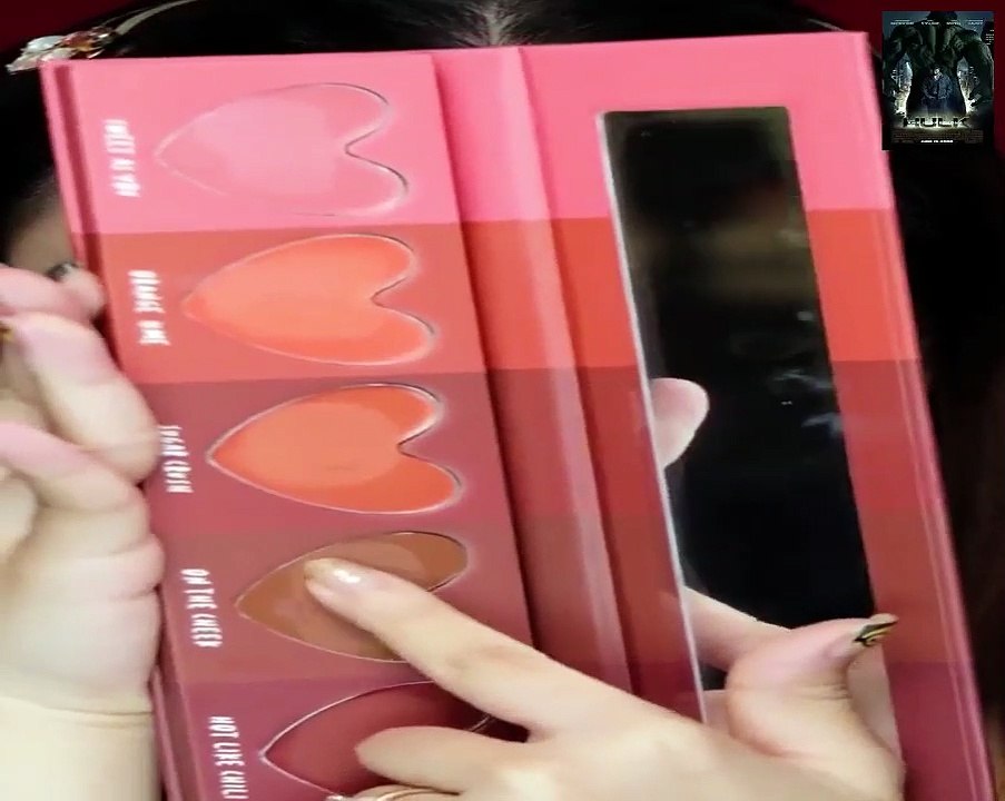 Các chị em đã “bỏ túi” kĩ năng tự trang điểm - 1 trong những kĩ năng quan trọ...