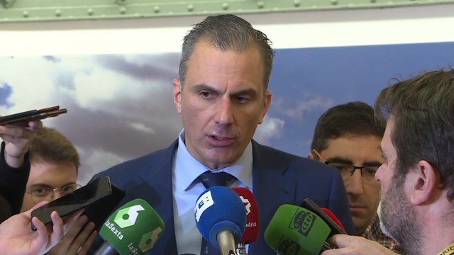 Smith quiere estabilidad presupuestaria en Madrid para cuatro años