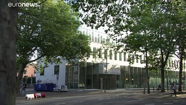 Голландские экоактивисты через суд обязали правительство сократить выбросы CO2