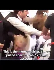 Brutal pelea de tres pasajeras en un vuelo a Tenerife