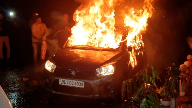 After Jamia, Seelampur, vehicles torched in central Delhi over CAA