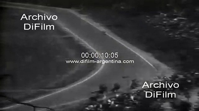 Giacomo Agostini wins at the Sachsenring circuit - DDR 1970