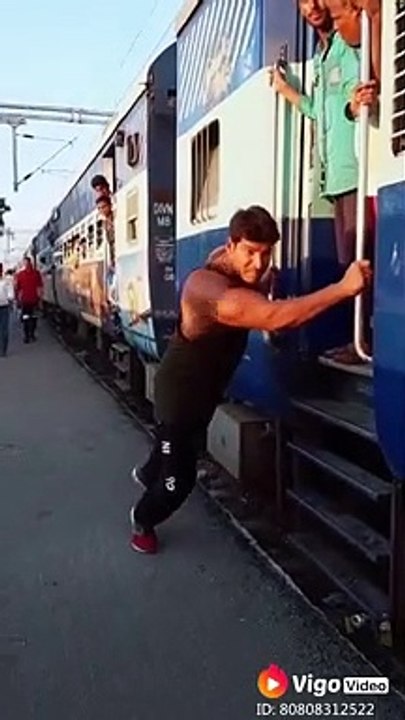 Abdullah Pathan train details time