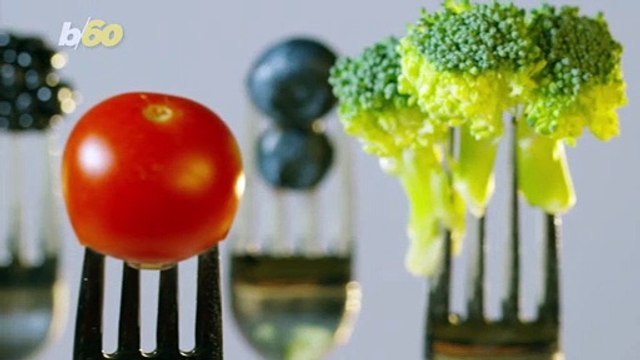 Believing These Common Food Myths Is a Recipe for Disaster