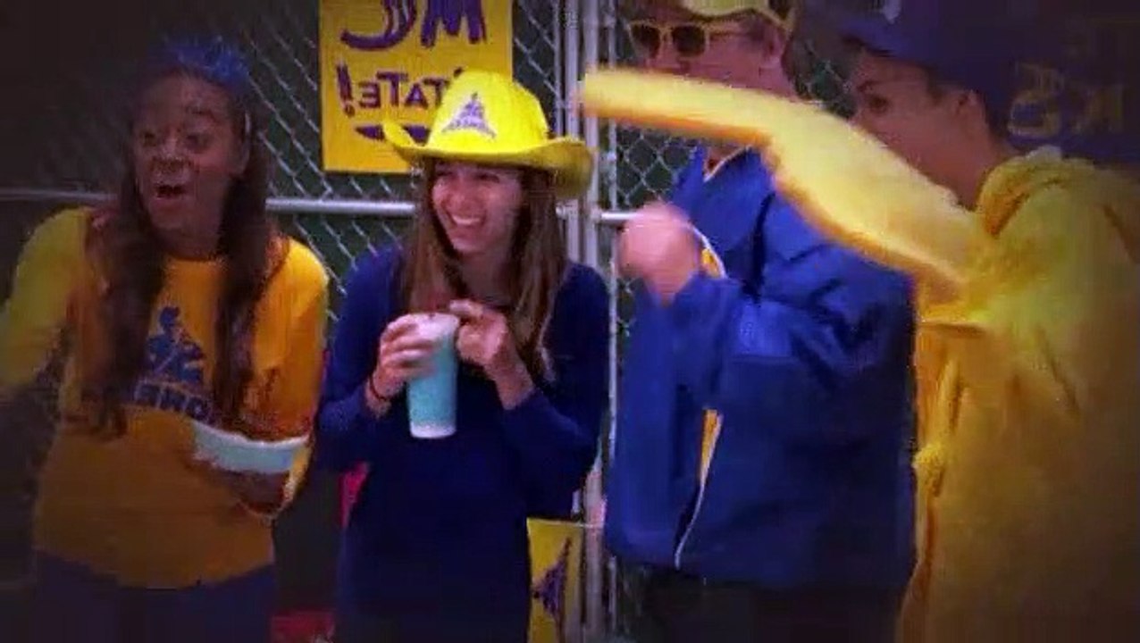 Lab Rats S04E18 Bionic Island Ultimate Tailgate Challenge video