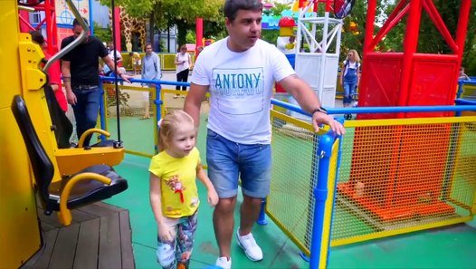 nastya pretend play in shopping