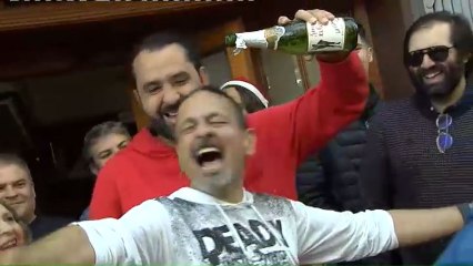 Así ha celebrado el Bar Pepe los 40 décimos del Gordo