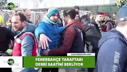 Fenerbahçe taraftarı derbi saatini bekliyor
