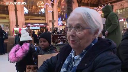 Retraites : trafic "très perturbé" pour les départs, les enfants seuls pourront partir dimanche