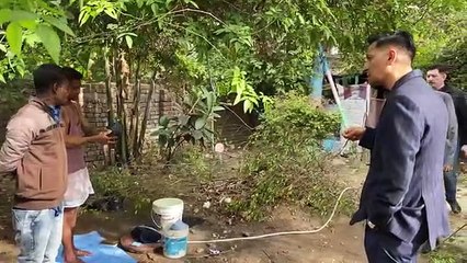 सरकारी ज़मीन पर कब्जा। और कब्जे का खेल।