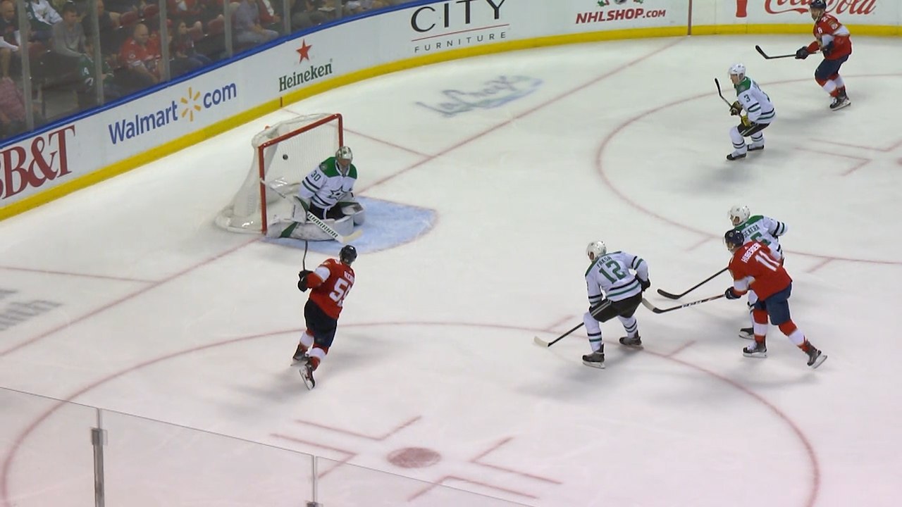 Noel Acciari rolls to second consecutive hat trick