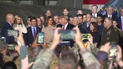 Trump firma la ley de defensa que crea la nueva "Fuerza Espacial"