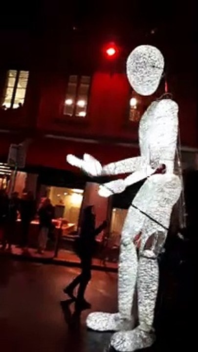 Les lumières de Lyon - Le Géant de lumière
