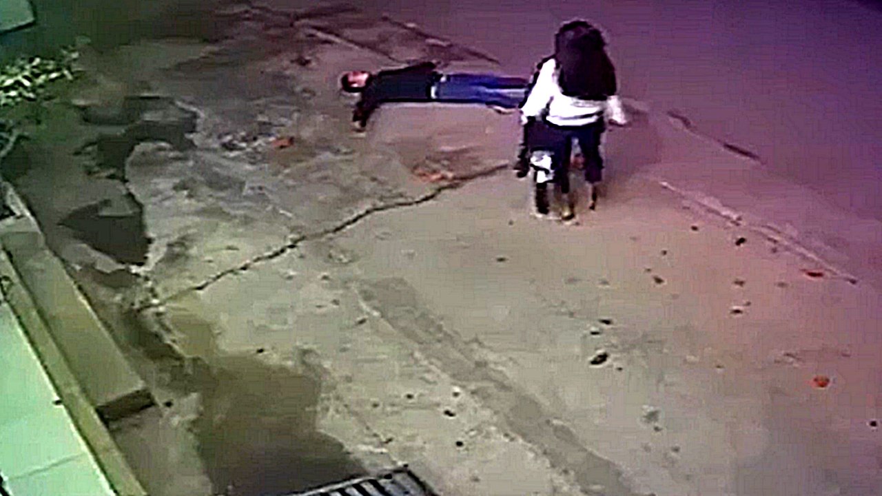 Il se met KO tout seul