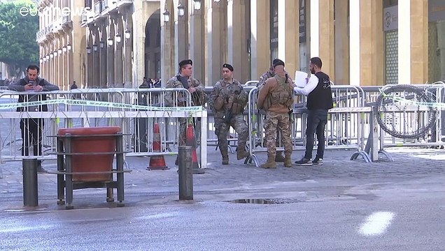 دياب يبدأ مشاوراته لتشكيل حكومة لبنانية غداة صدامات بين الجيش وأنصار الحريري