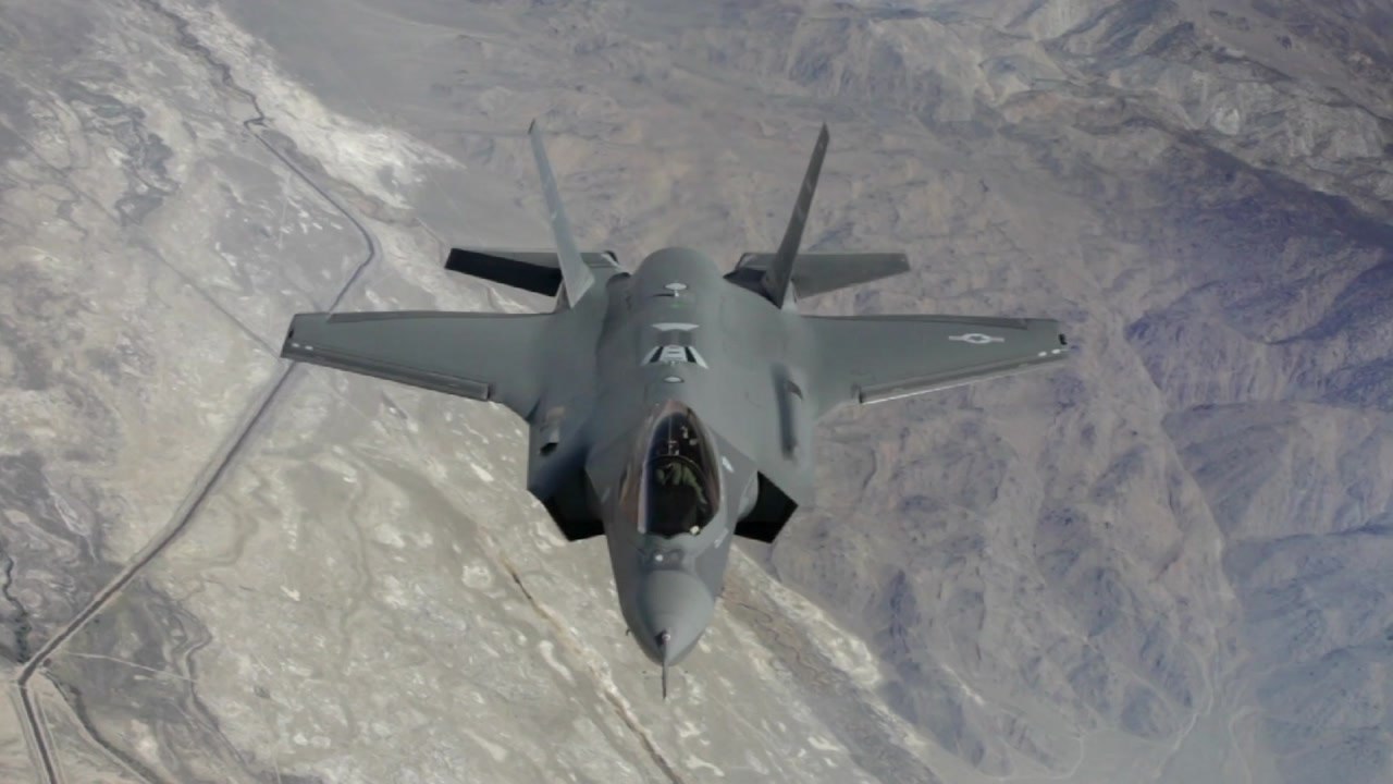 北 "F-35A 전력화 행사, '비공개 범죄'" / YTN