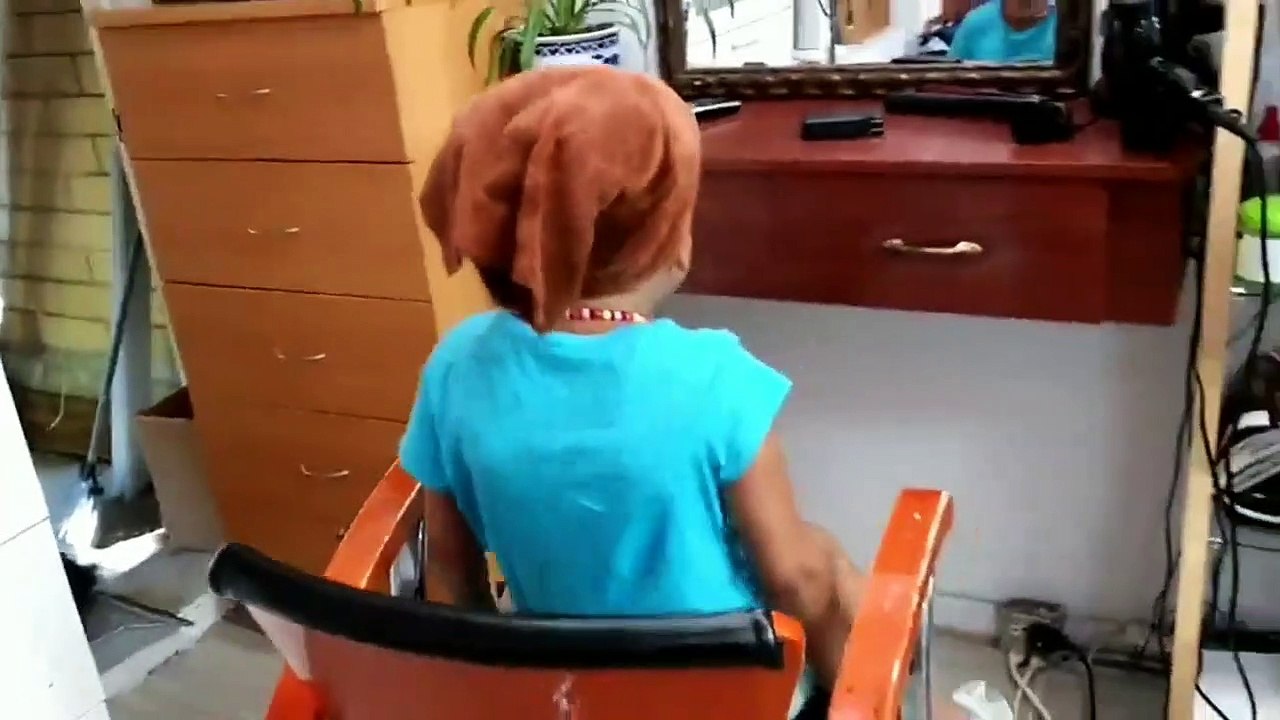 #1stTimeGettingHairDone Her 1st Time!