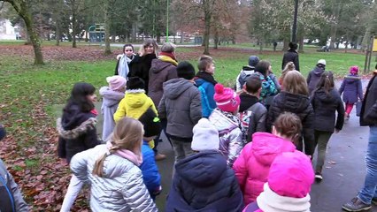 Plantation d' arbres  avec les écoles de Baccarat