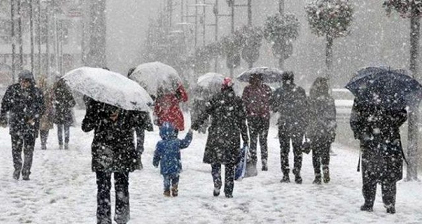 Hava sıcaklıkları 12 derece birden düşüyor, kar geliyor