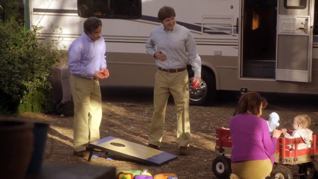 “Raising Hope – S01E16 – The Cultish Personality