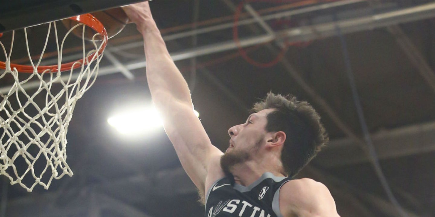 Drew Eubanks Posts 31-Point, 12-Rebound Double-Double vs. Capital City