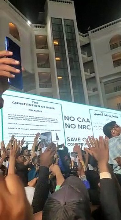 CAA NRC - ASADUDDIN OWAISI PLEDGE ON CONSTITUTION OF INDIA IN HYDERABAD - PROTEST CITIZEN SHIP ACT #CAA #NRC United muslim action committee darussalam Hyderabad public meeting
