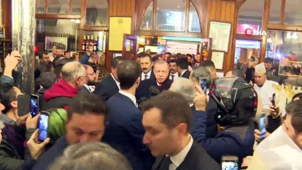 Cumhurbaşkanı Erdoğan, Fatih’te Bozacıda Vatandaşlarla Sohbet Etti