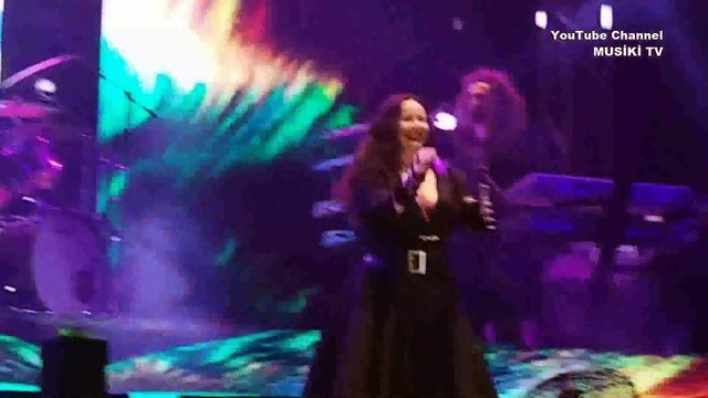 ŞEBNEM FERAH - Ben Şarkımı Söylerken (Konser/Canlı) @Cumhuriyet Meydanı