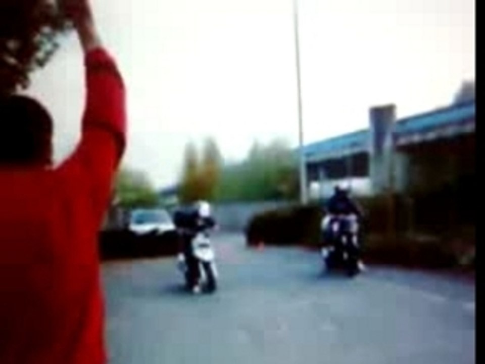 600_cbr_vs_booster_spirit