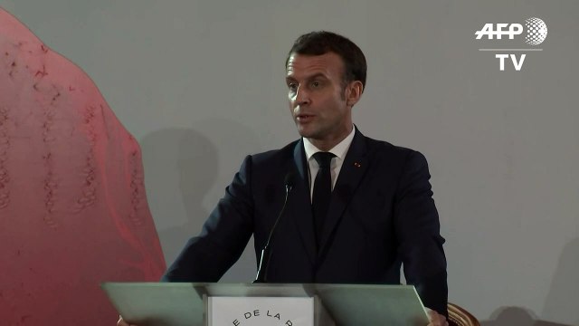 Macron aux grévistes: je crois qu'il est bon de savoir faire trêve