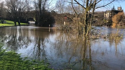 Dimanche 22 décembre 2019. Des chemins de halages impraticables.