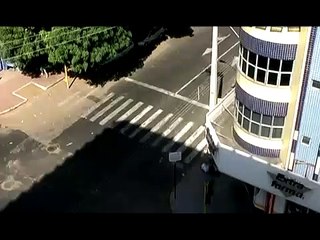 Flávia e o dia em que o mundo ficou Transparente _ Oficina Tela Brasil Imperatriz - MA