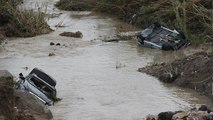 Sular çekildi, sele kapılan otomobiller ortaya çıktı