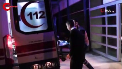 Bıçakladığı arkadaşını hastaneye götürdü