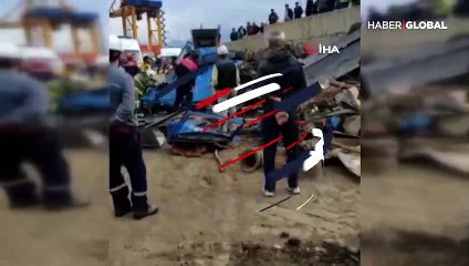 İzmir'de hurda yüklü TIR yoldan çıktı: 1 ölü