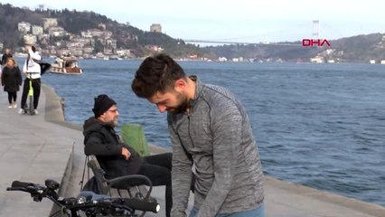 Lodosa aldırış etmeden boğaz'da yüzdüler