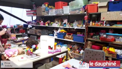 Privas : le rush de Noël à l'atelier de jouets du Secours populaire