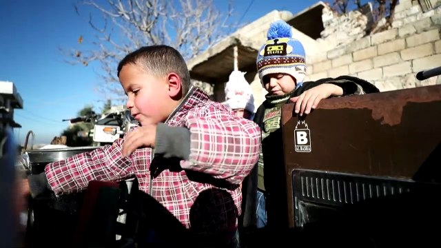 Syria's Idlib violence uproots displaced