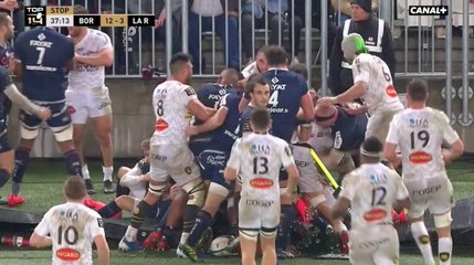 Une échauffourée éclate entre les joueurs bordelais et rochelais